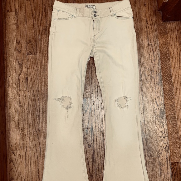 Free People Denim - FREE PEOPLE BUTTER TORN KNEE DENIM BELL BOTTOMS